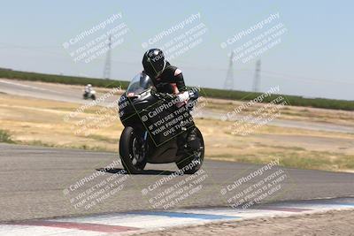 media/Jun-16-2024-Lets Ride (Sun) [[4ae6dd1f02]]/Group B/1220pm (Wheelie Bump)/